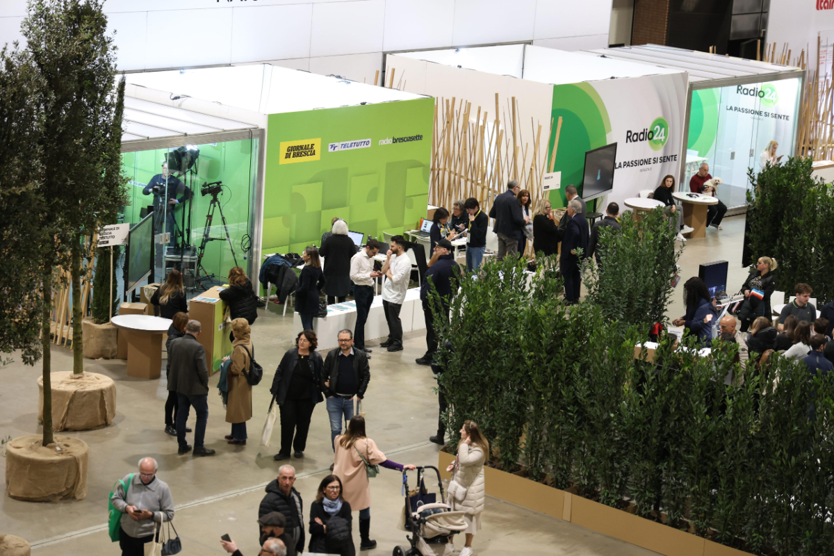 WhatsApp Image 2025-03-09 at 18.20.17