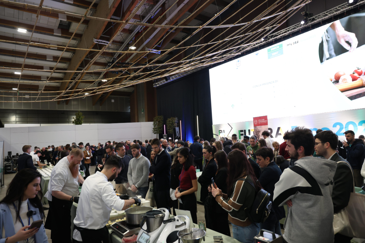 WhatsApp Image 2025-03-09 at 19.00.15